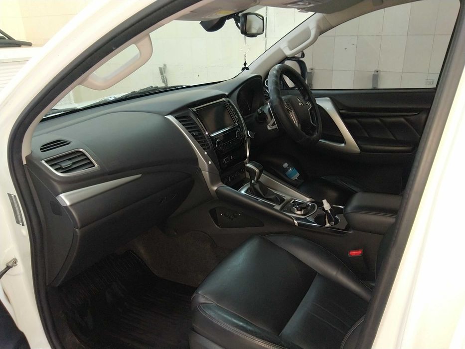 Mitsubishi Pajero Sport 2018   2.5 TDI
