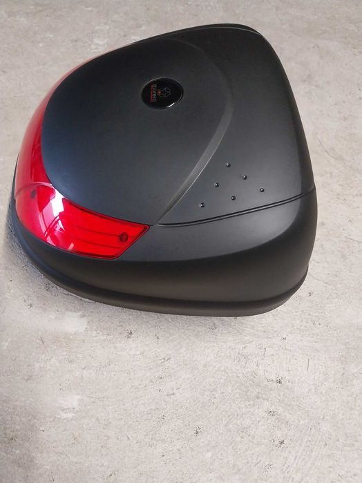 Kofer na motor moretti