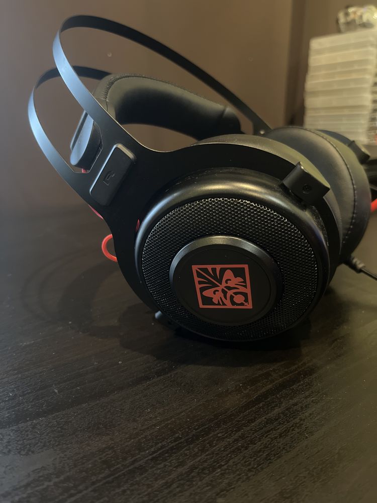 Omen 800 headphones