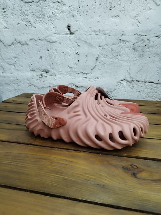 Знижки до 30%. Оригінальні Crocs. Розпродаж Складу. Salehe, Echo.