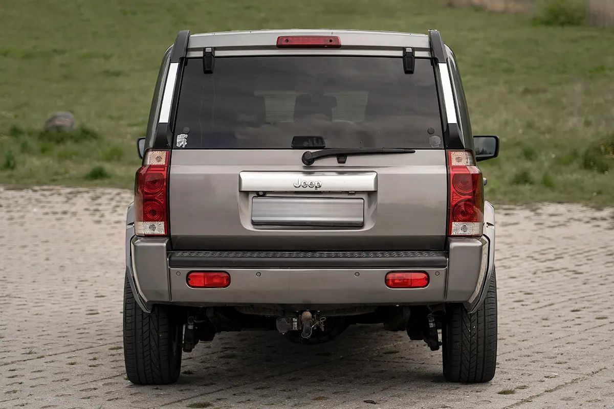 Jeep Commander Overland COMMANDER 3.0CRD panorama DVD swieżo sprowadzony