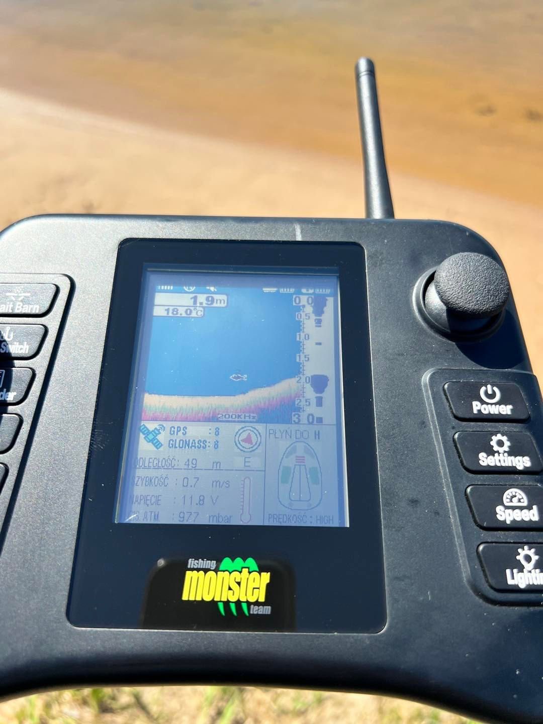 Łódka zanętowa MF-S5 Kompas+GPS+Autopilot+Echosonda Czarna