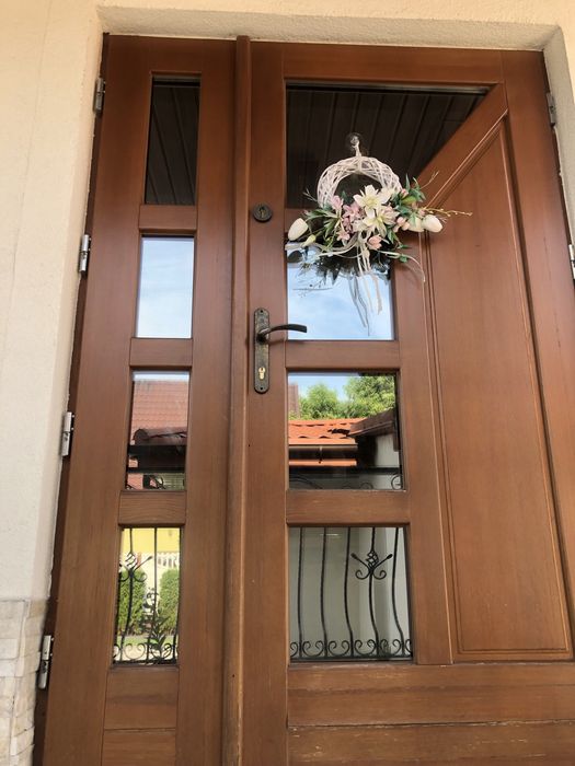 Drzwi zewnetrzne drewniane