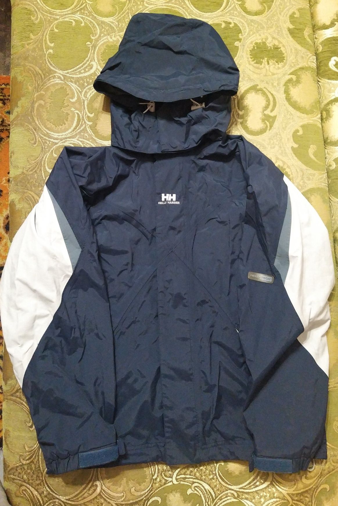 Вітровка юнацька Helly Hansen