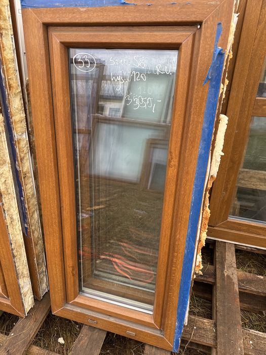 1x okno plastikowe zloty dab 56x120 (lazienka, demontaz, wysylka) ru