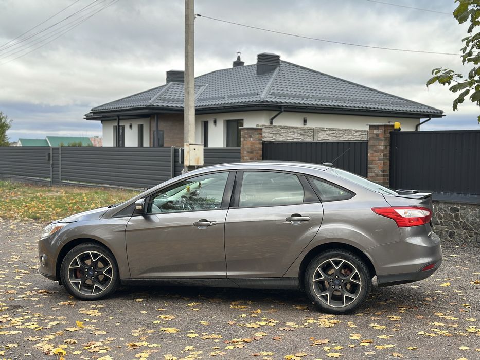 Авто Ford focus 2014