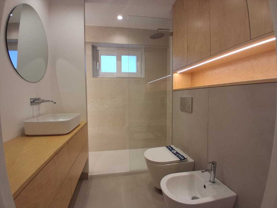 Apartamento t3 Lumiar 2 terracos 2 wc,garagem, totalmente remodelado