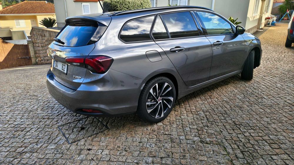 Fiat Tipo SW Lounge 1.6 DCT