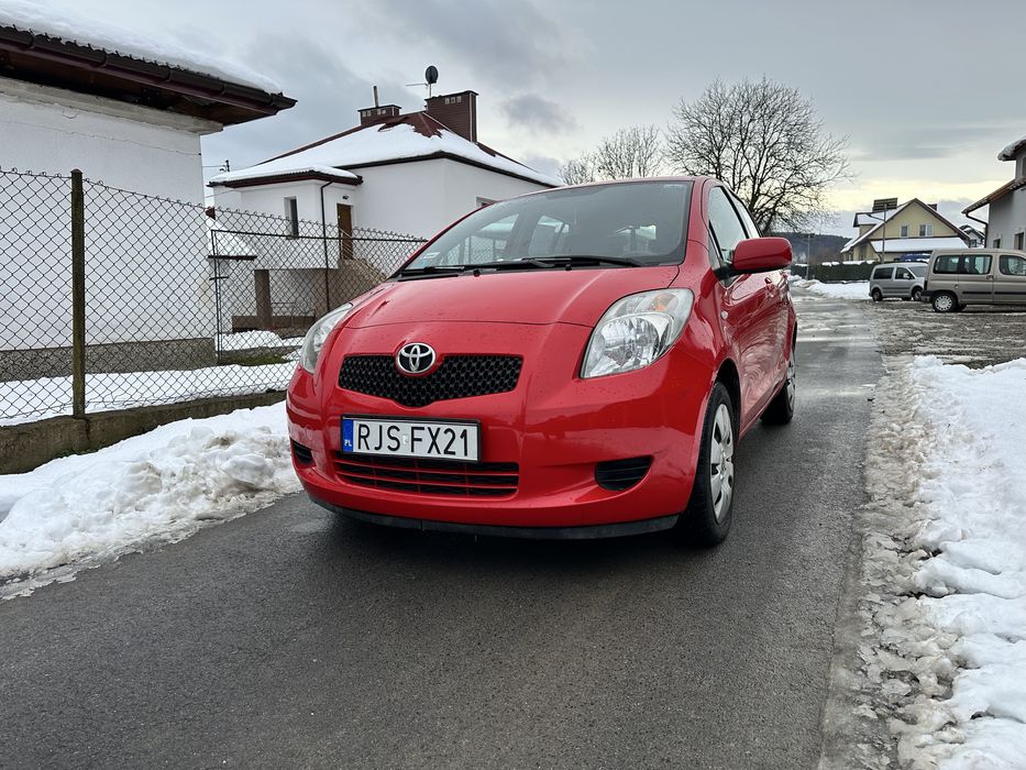 Toyota Yaris benzynka