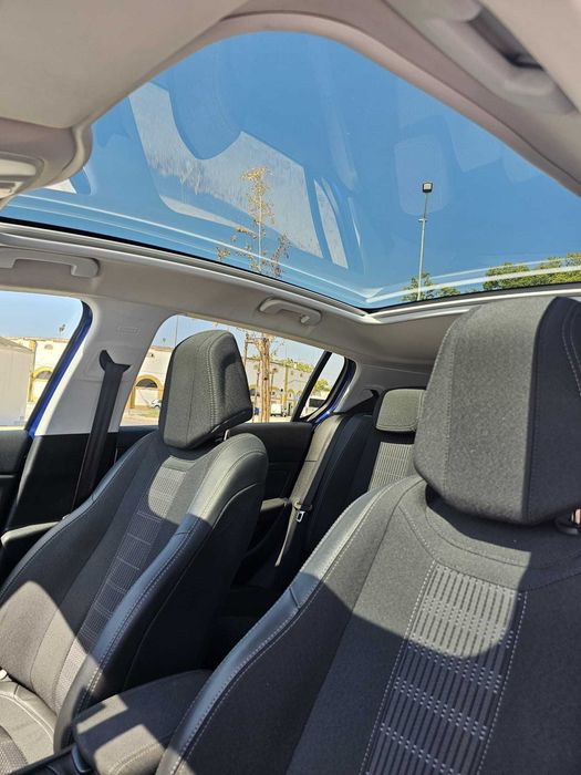 Peugeot 308 1.6 BlueHDi Allure J17 EAT6