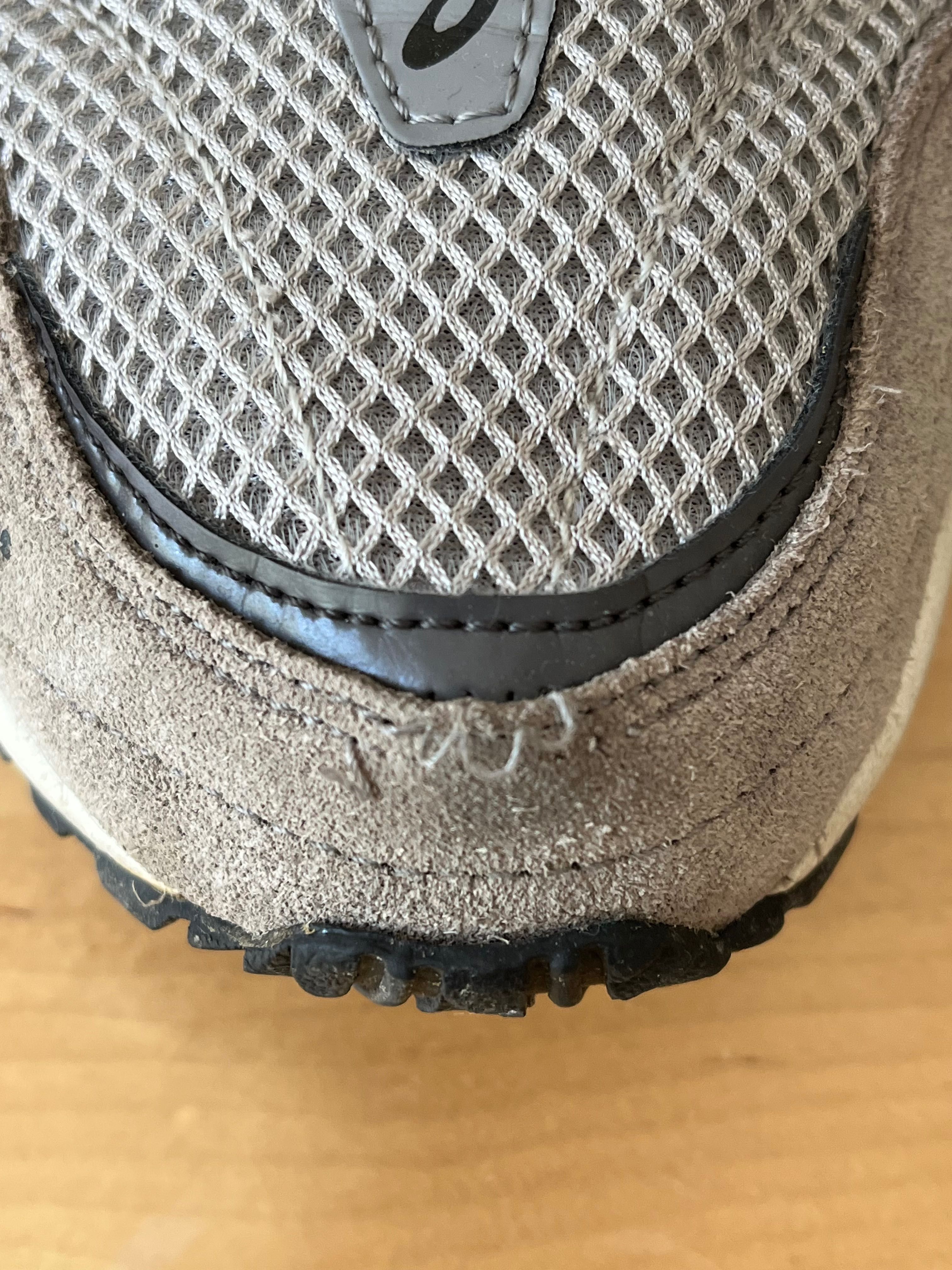 Asics GEL 1090v2 - EUR 42 - usados