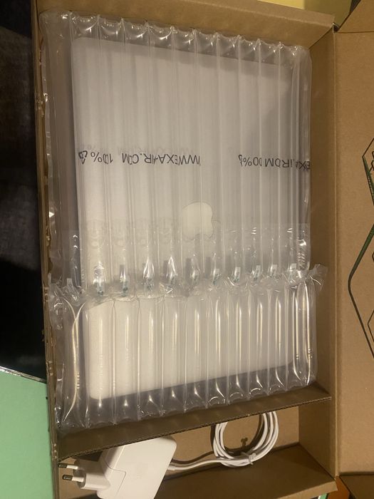 Apple airbook i7 SSD 1Tb