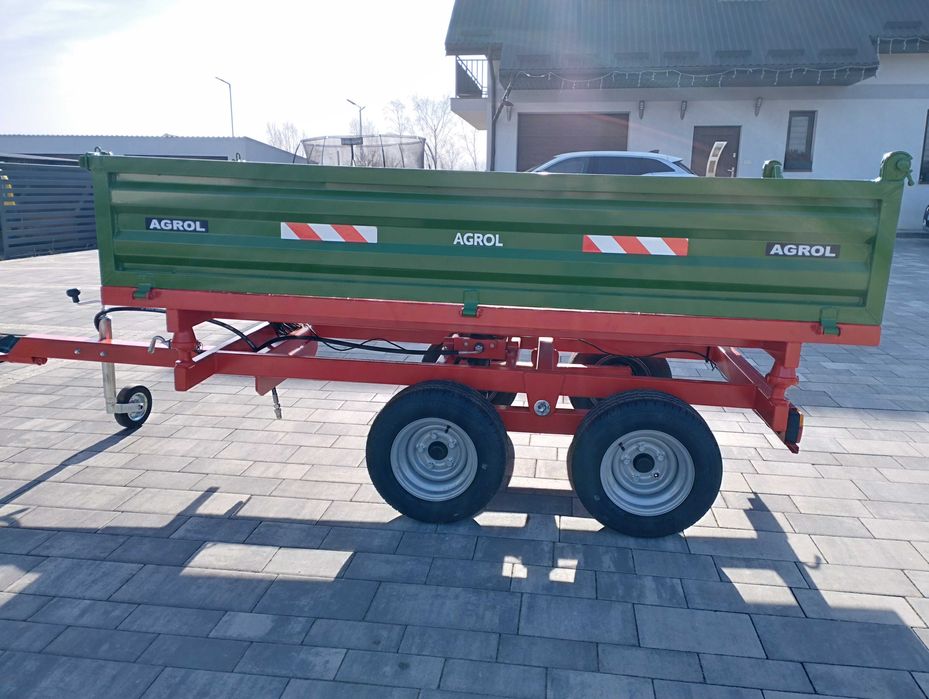 Rolnicza Przyczepa Dwuosiowa 2,5T Kiprowanie na 3 Strony Dowóz