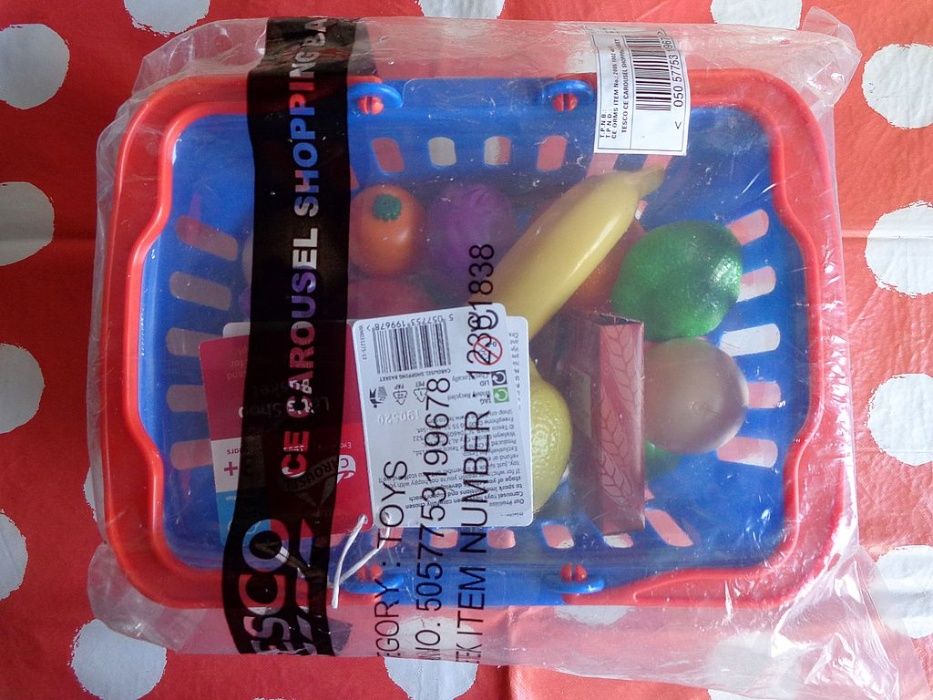 NOWY kosz koszyk zakupowy plastikowe warzywa owoce carousel tesco