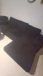 Sofá preto com chaise