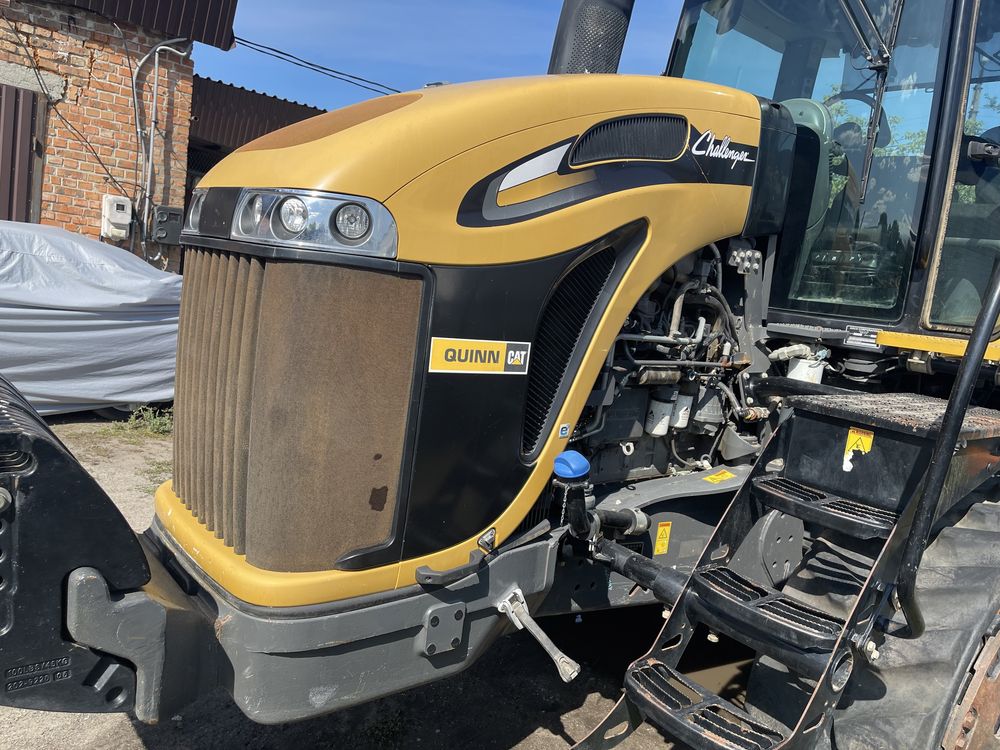 Продаж трактора Challenger Чесерії Мт755D