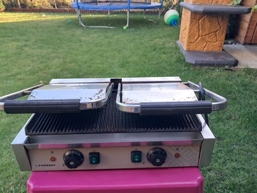 Podwójny grill kontaktowy