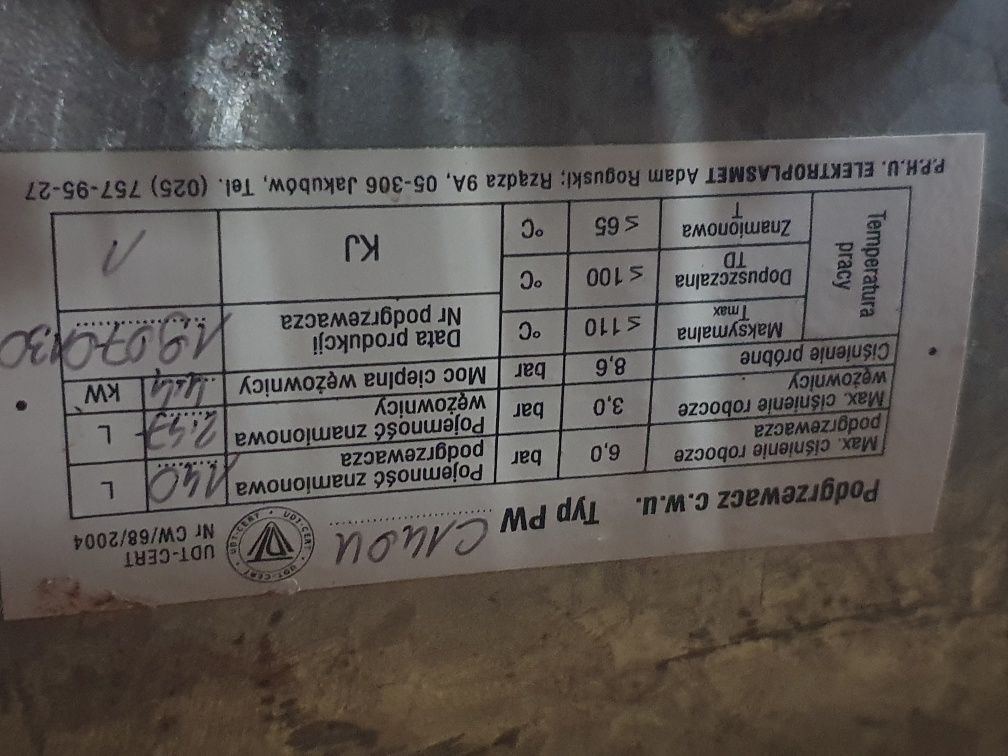 Bojler podgrzewacz wody z grzałka