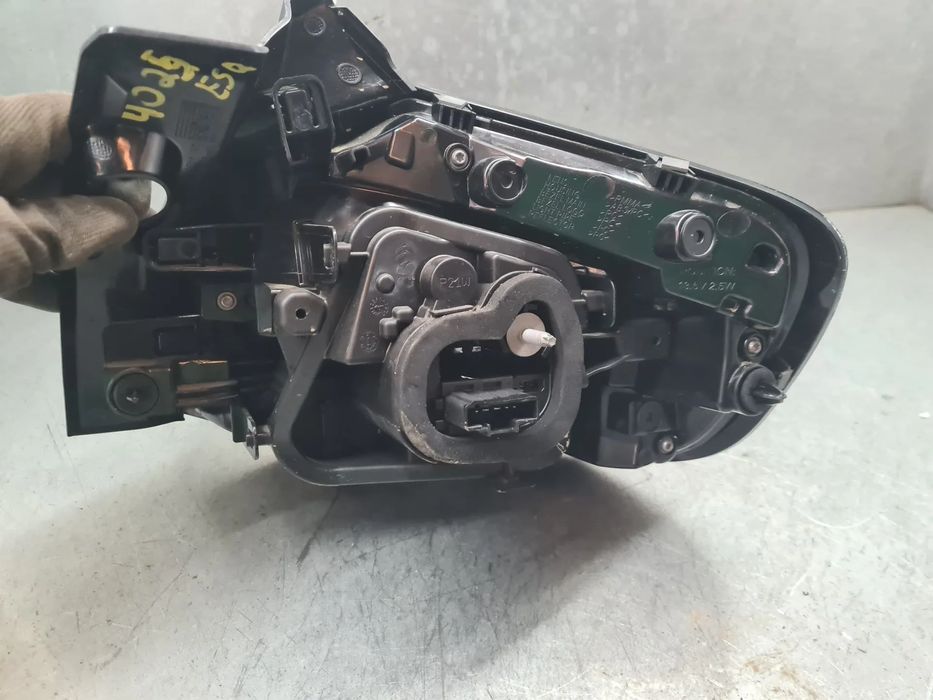 Farolim esquerdo CITROËN C4 III