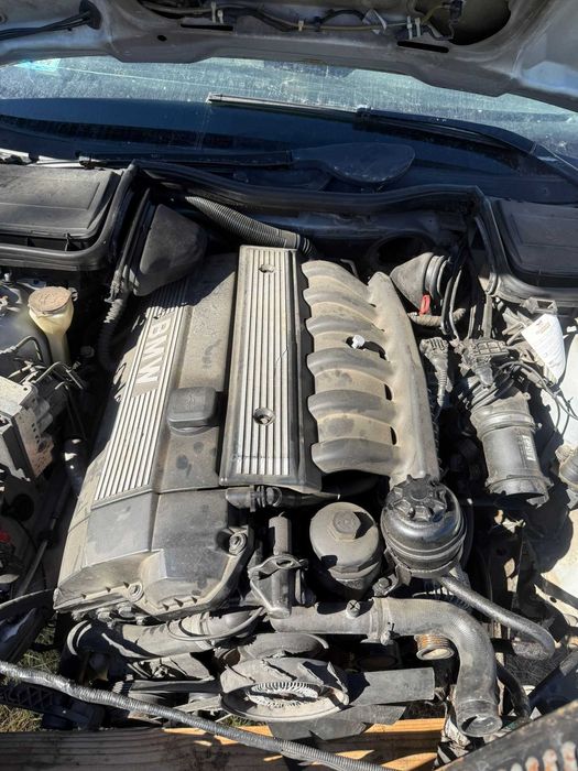 Sprzedam części Bmw e39