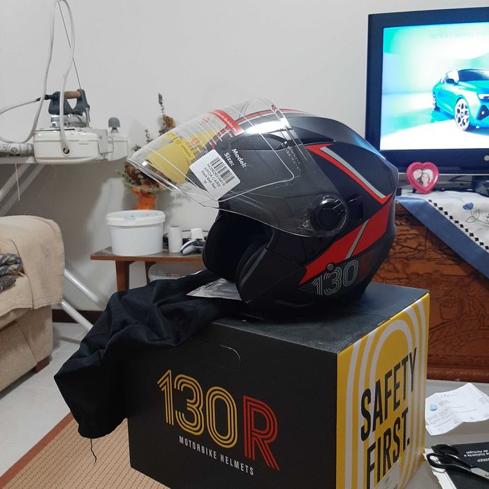 Capacete 130R Arida Matt Black/Red novo