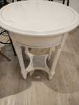 stolik shabby chic ecru
