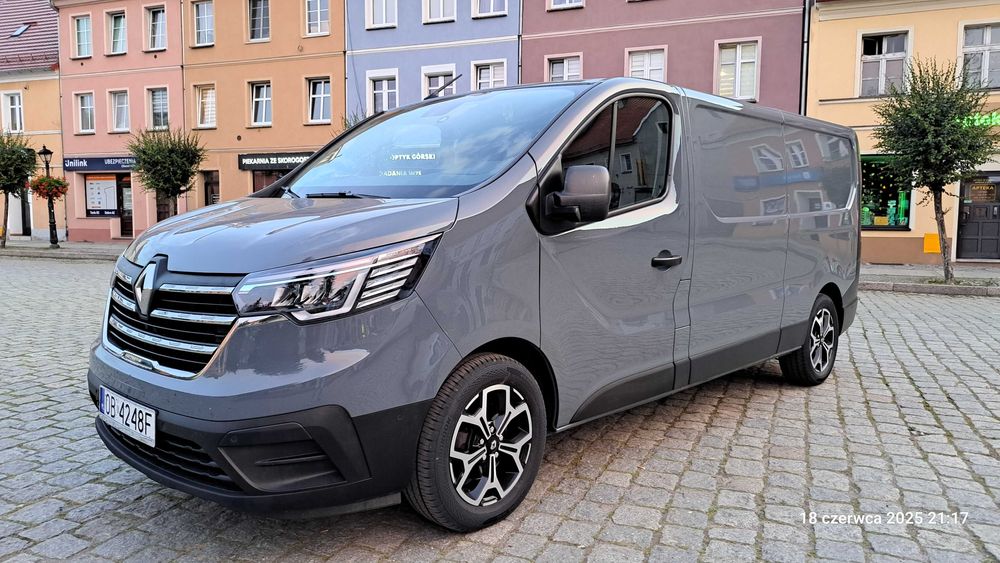 Renault Trafic 4 LONG