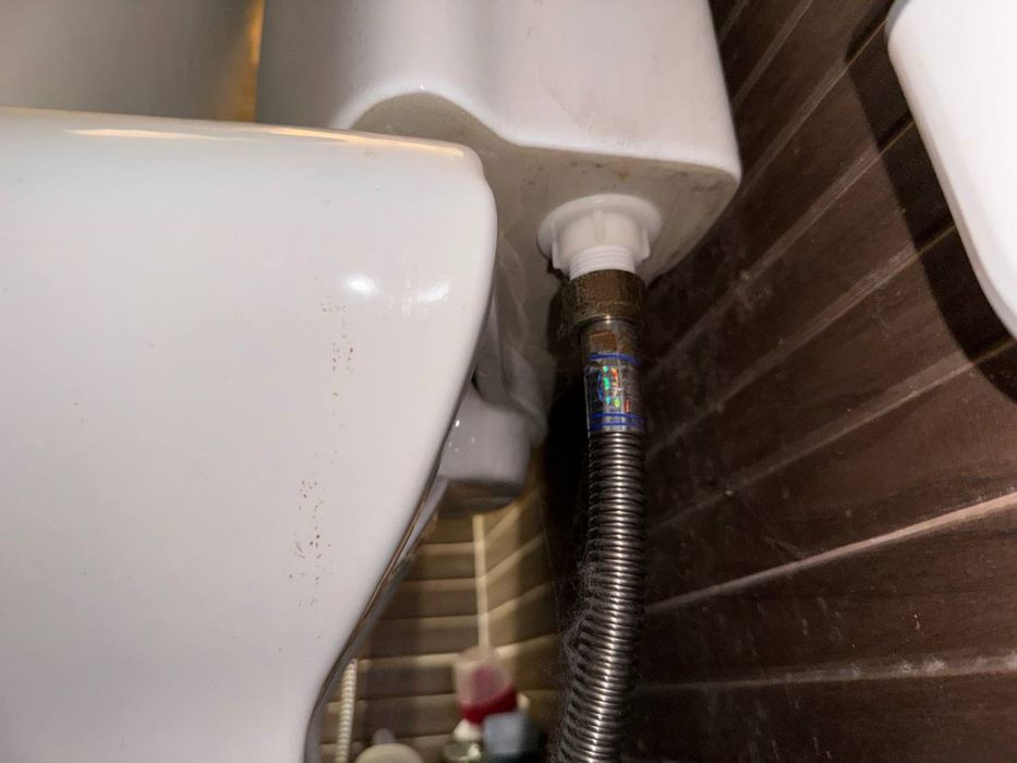 Унітаз U образний квадратний бу в чудовому стані