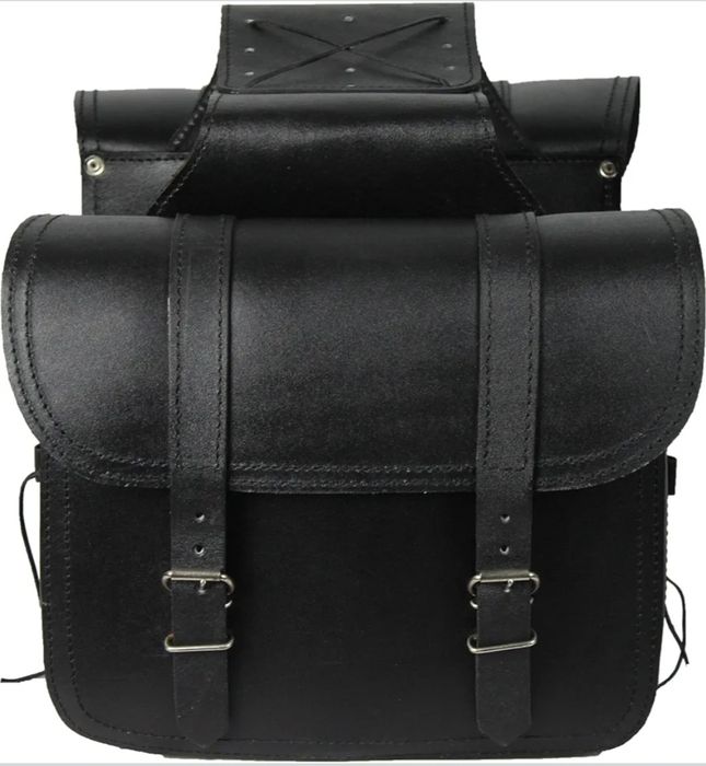 Malas Alforges pretas em pele