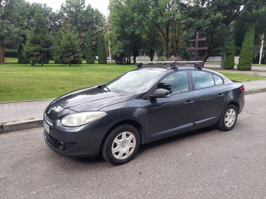 Рено Флюенс 2011р. 1.6 автомат, газ/бензин