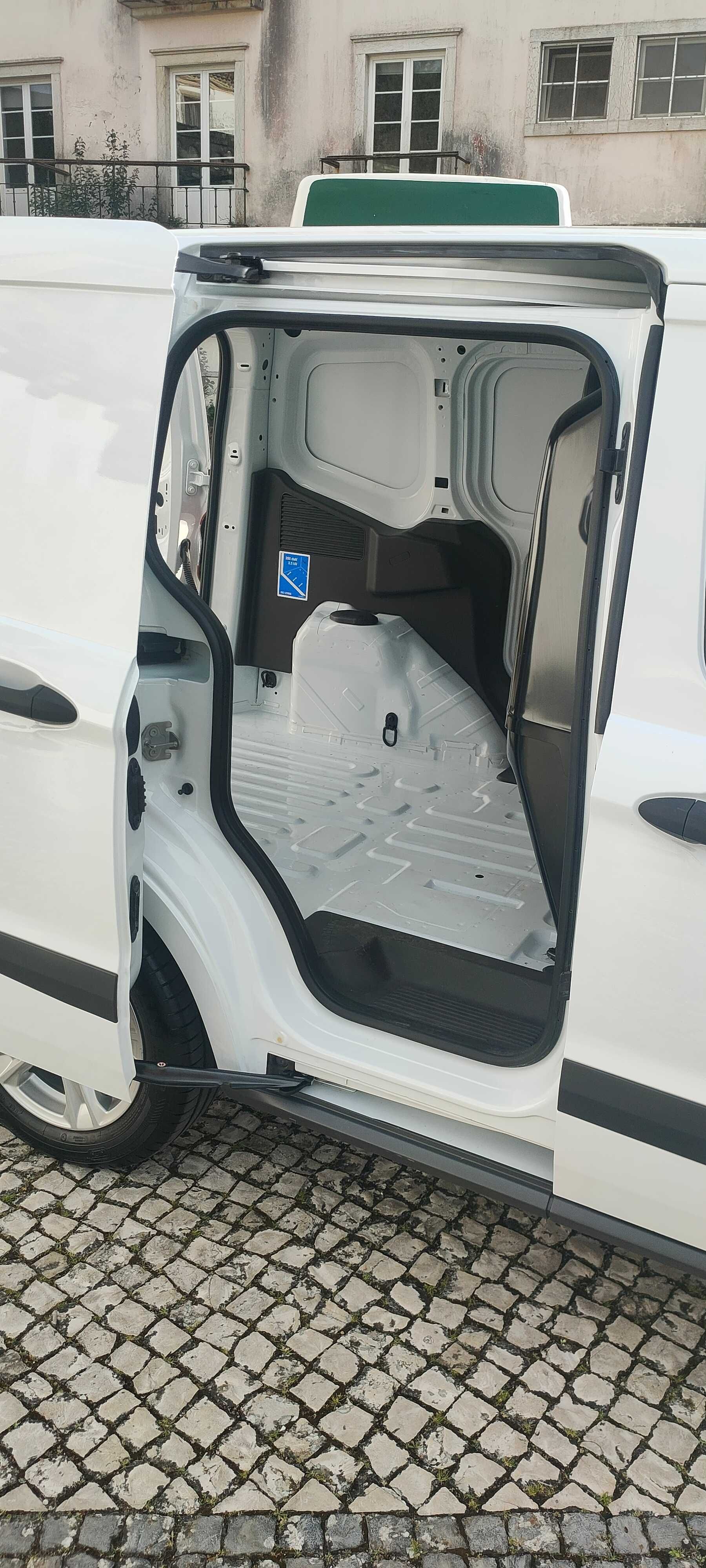 Ford Transit Courier  1.5 Tdci Trend Cx 6Vel - 2019  / Iva Dedútivel