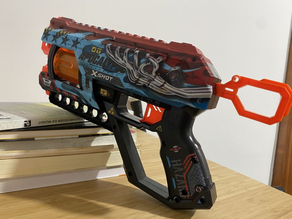 Nerf Pistola X-Shot Espaço 12 balas