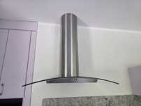 Okap aluminiowy ze szkłem hartowanym