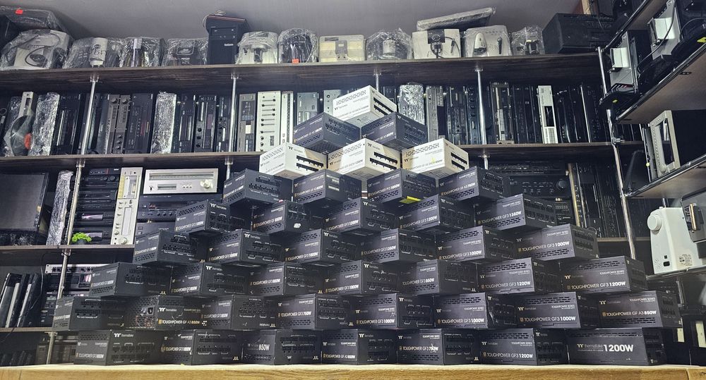 Блоки живлення неробочі Termaltake 650W 850W 1200W