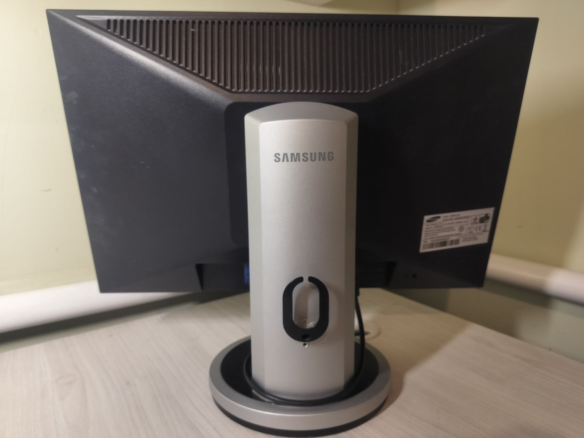 монітор Samsung  б/в