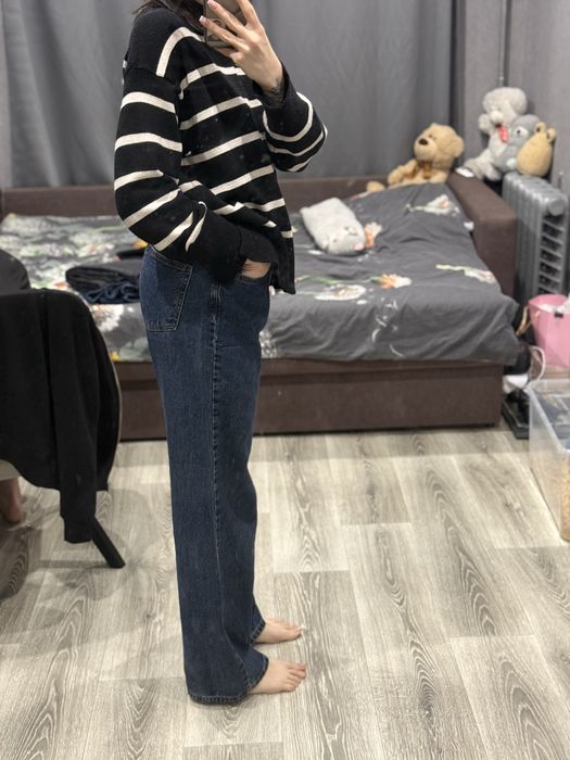 Широкі джинси.