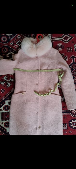 Продам зимове пальто.