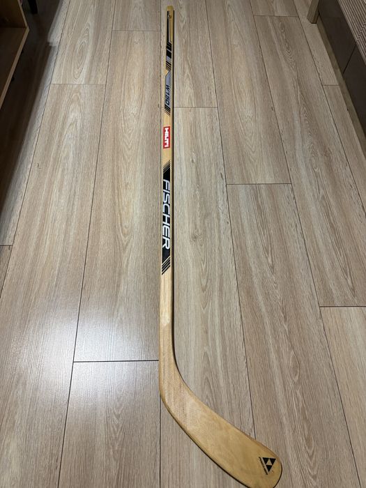 Kij Hokejowy W150 Fischer z Autografem
