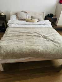 Łóżko drewniane 160x200 z materacem