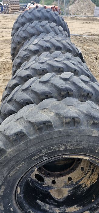 Koła CAMSO 11.00-20