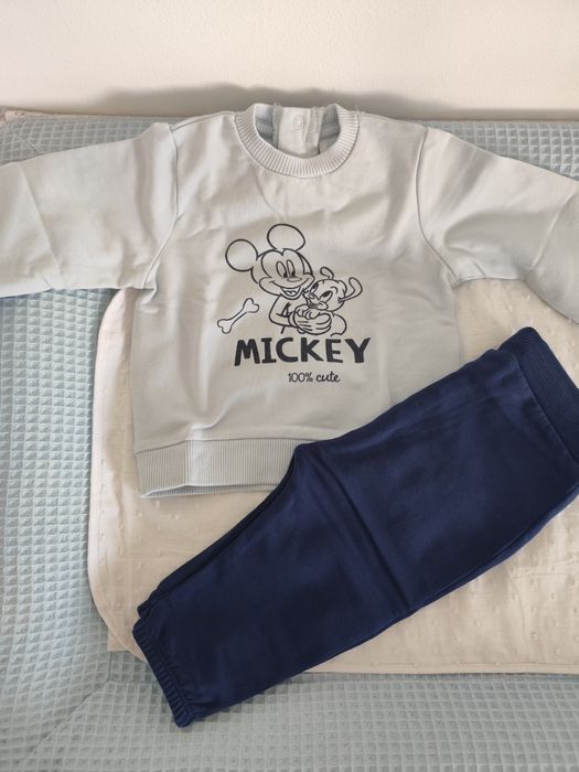 Fato treino tamanho 6-9M