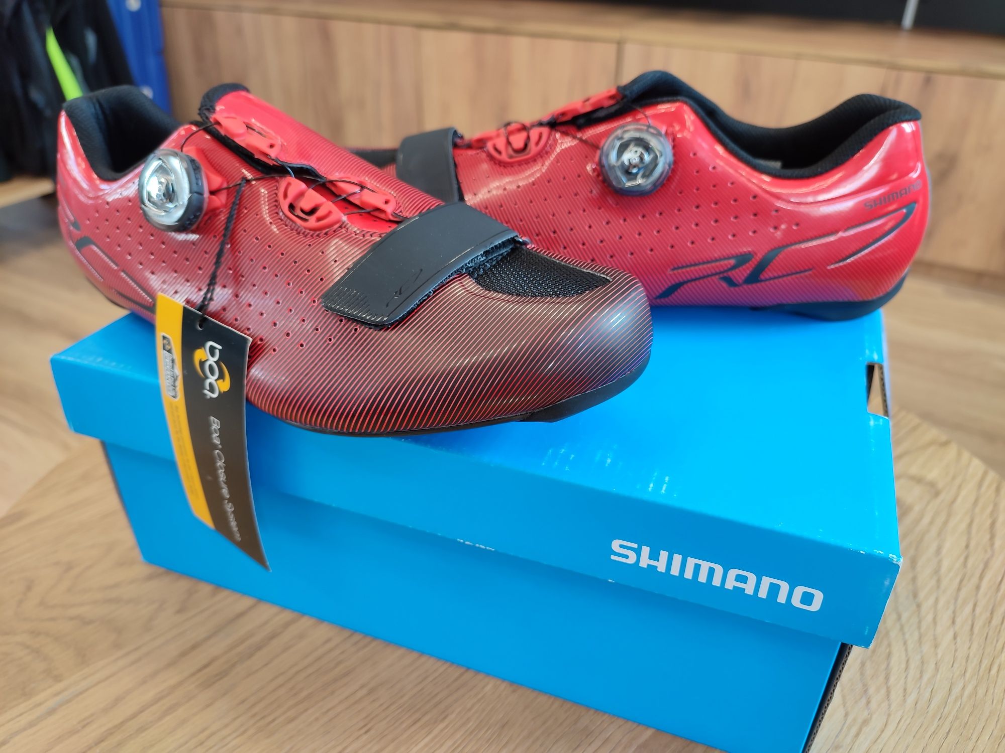 Nowe buty szosowe Shimano SH-RC700, szosa, triathlon, czerwone