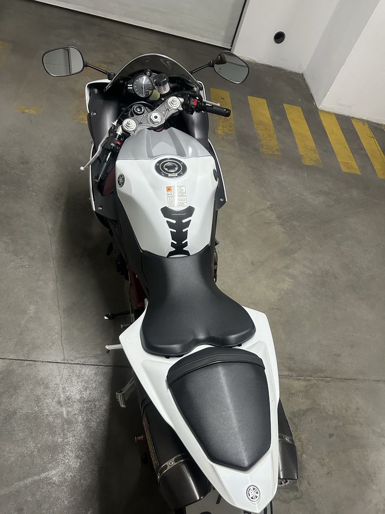 Yamaha R1 Crossplane 2010 – 34251 km