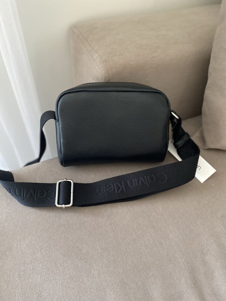 Сумка через плече, крос-боді жіноча calvin klein оригінал