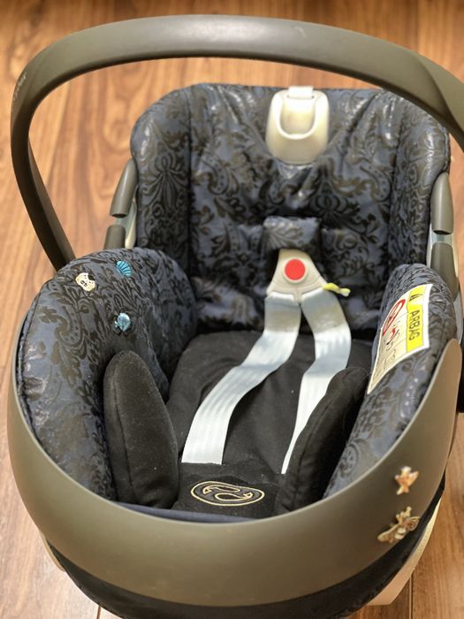 РЕАЛЬНЕ!!! Продам автокрісло Cybex Cloud Z2 i-Size Jewels of Nature