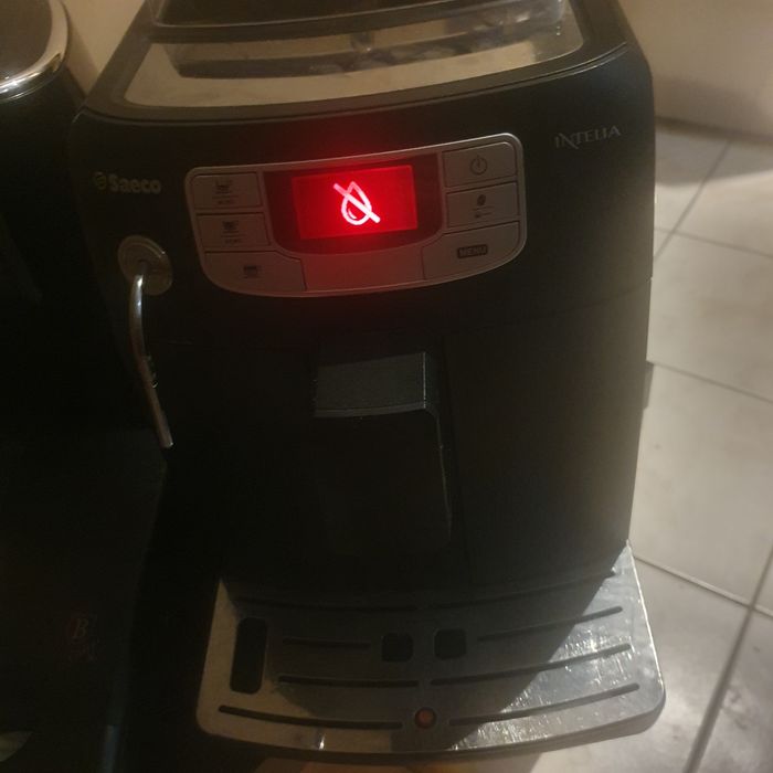 Ekspres do kawy Saeco Intelia