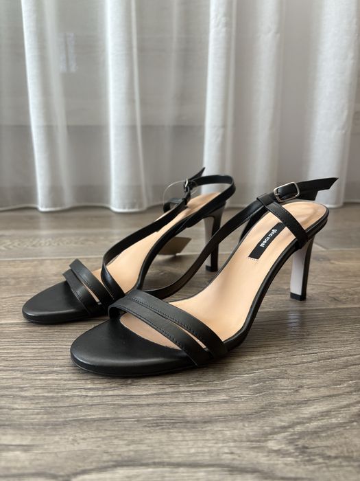 Босоніжки Gino Rossi