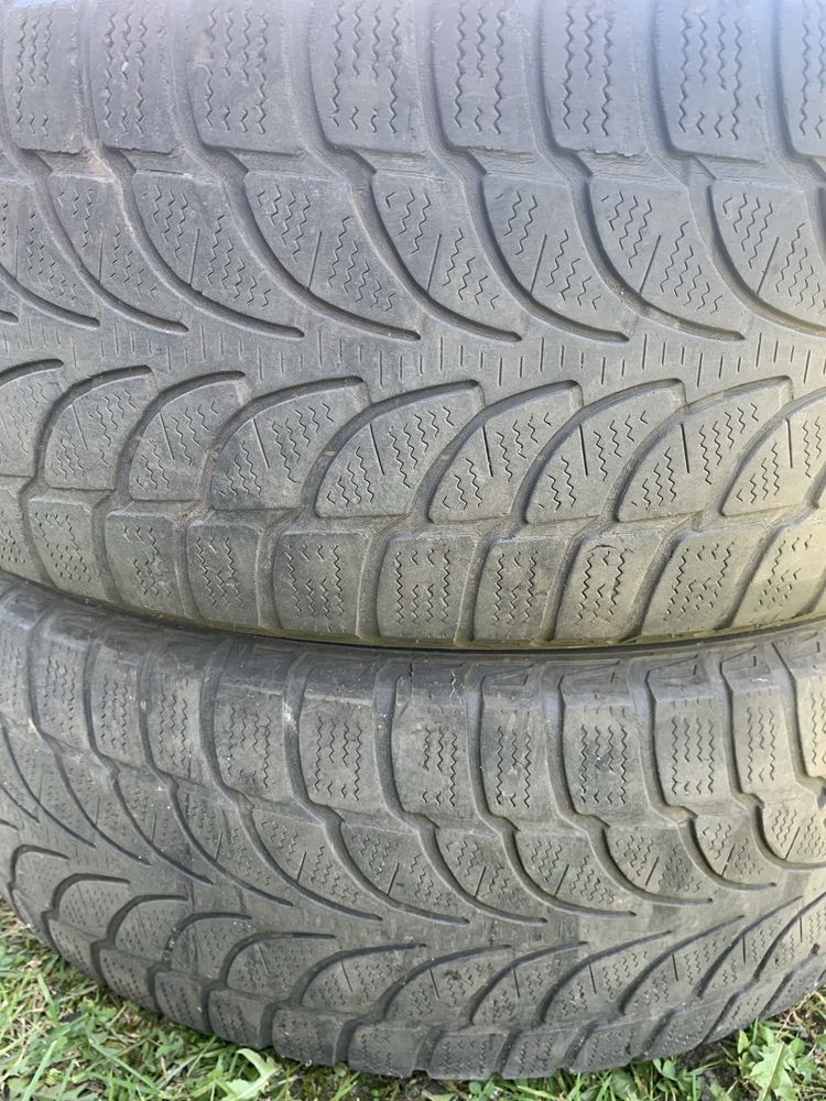 Автошини зимові BRIDGESTONE 235/65R17 Резина,Колеса,Гума,Скати, Шини)