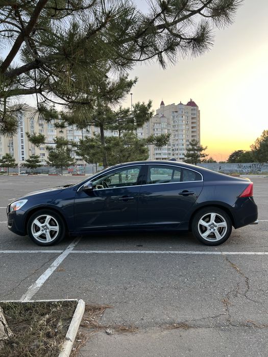Продам Volvo s 60
