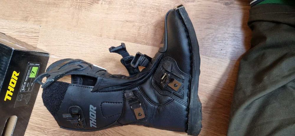 Buty THOR BLITZ XP rozm. 39 (uk 7)